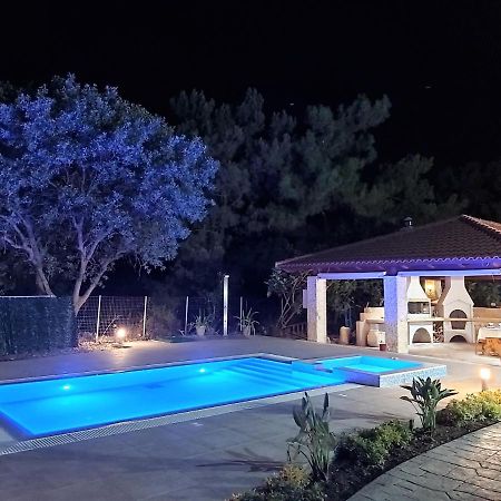Fiore Di Rodi - Private Pool, Jacuzzi And Barbecue Ialysos  Exterior foto