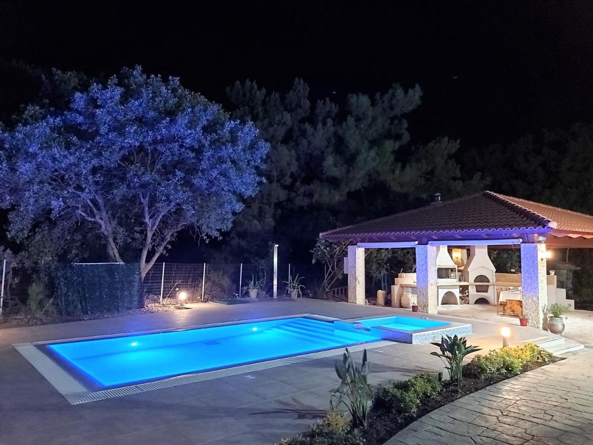Fiore Di Rodi - Private Pool, Jacuzzi And Barbecue Ialysos  Exterior foto